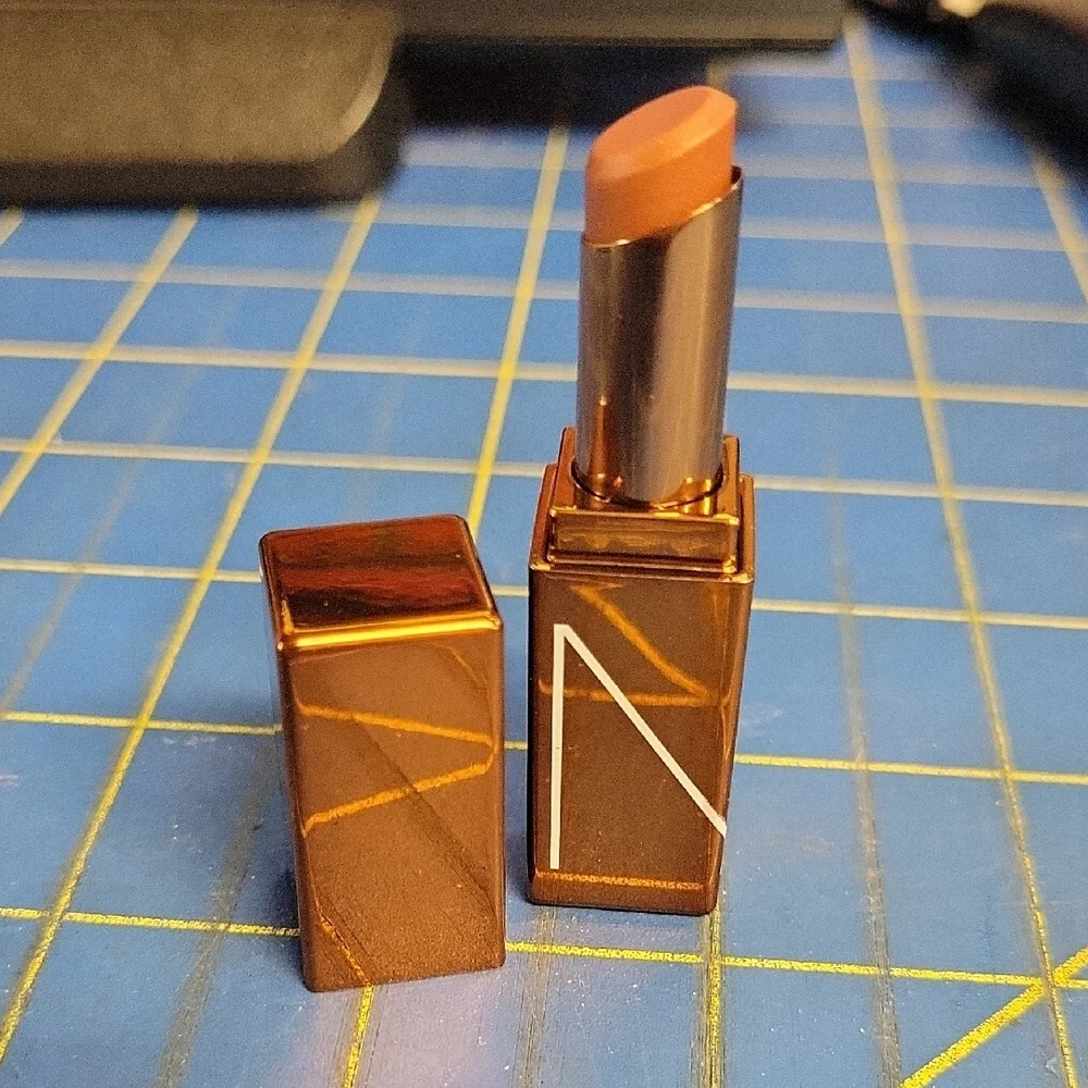 NARS Laguna Lipstick 1.1g New Tube